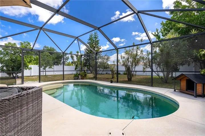 417 NE 14th  AVE, Cape Coral, FL 33909