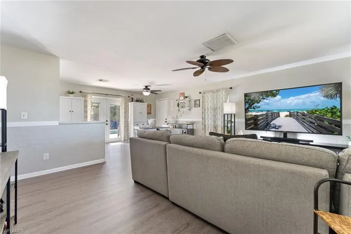 417 NE 14th  AVE, Cape Coral, FL 33909
