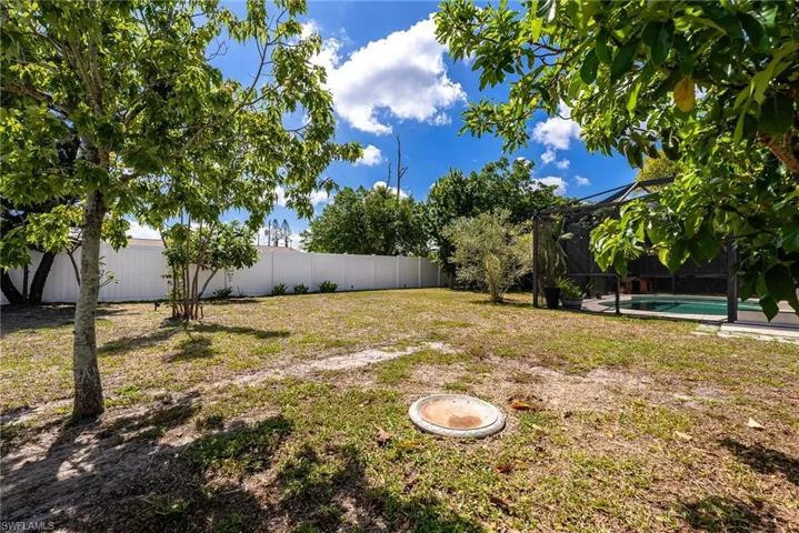 417 NE 14th  AVE, Cape Coral, FL 33909