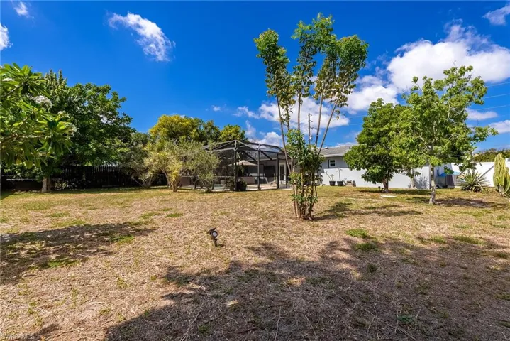 417 NE 14th  AVE, Cape Coral, FL 33909