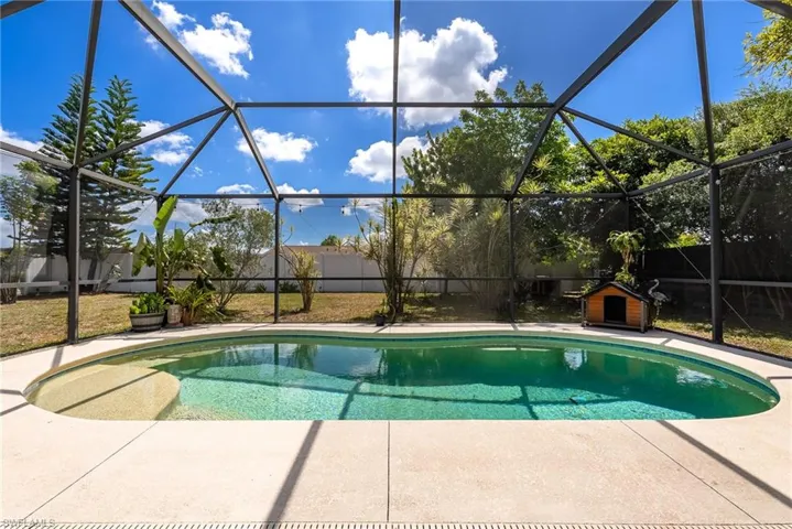 417 NE 14th  AVE, Cape Coral, FL 33909