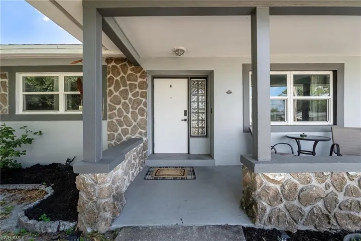 417 NE 14th  AVE, Cape Coral, FL 33909