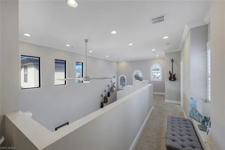 1284  Kendari  TER, Naples, FL 34113