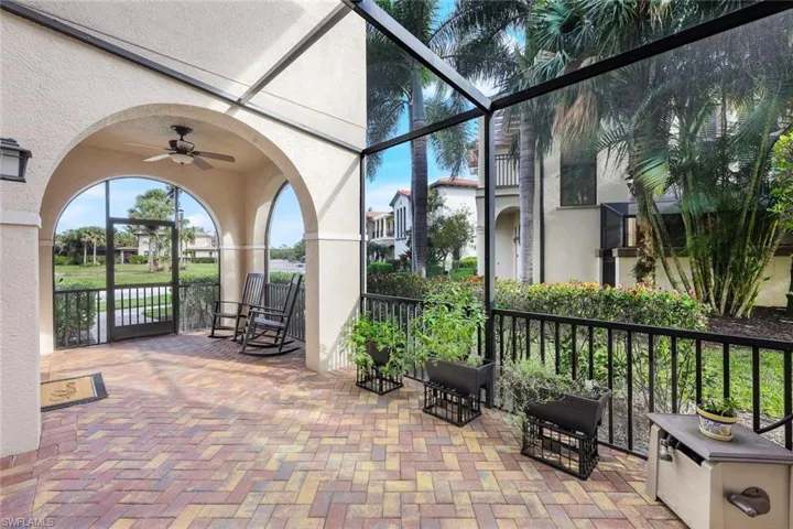 1284  Kendari  TER, Naples, FL 34113