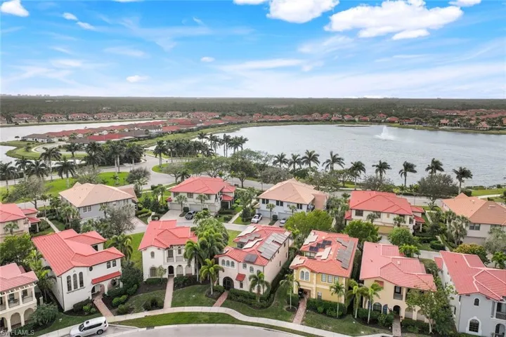 1284  Kendari  TER, Naples, FL 34113