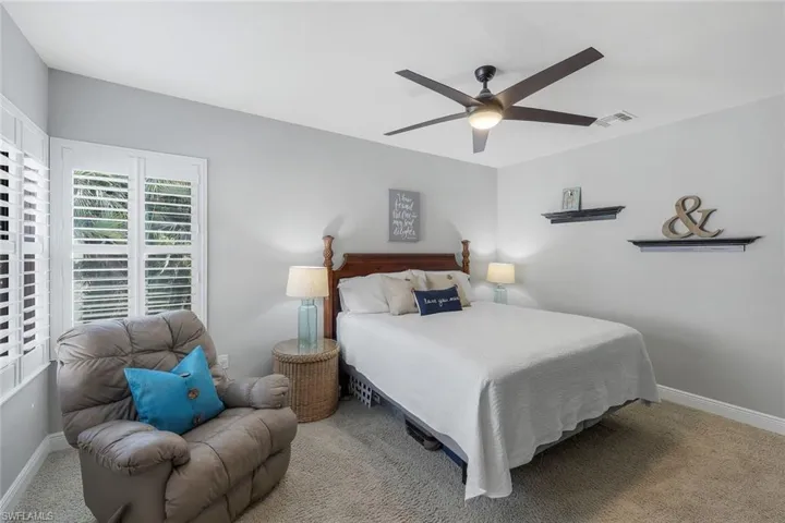 1284  Kendari  TER, Naples, FL 34113