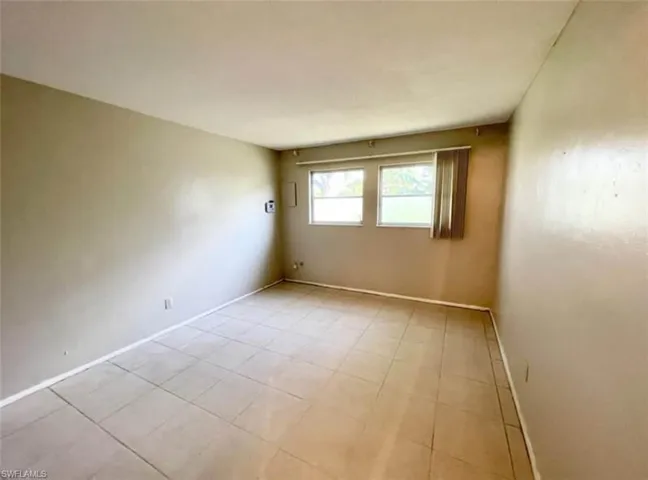 10 Temple Ct, Lehigh Acres, Florida 33936