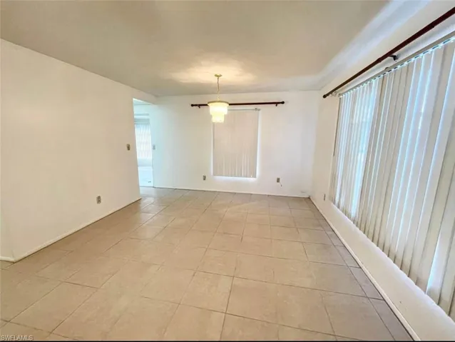10 Temple Ct, Lehigh Acres, Florida 33936