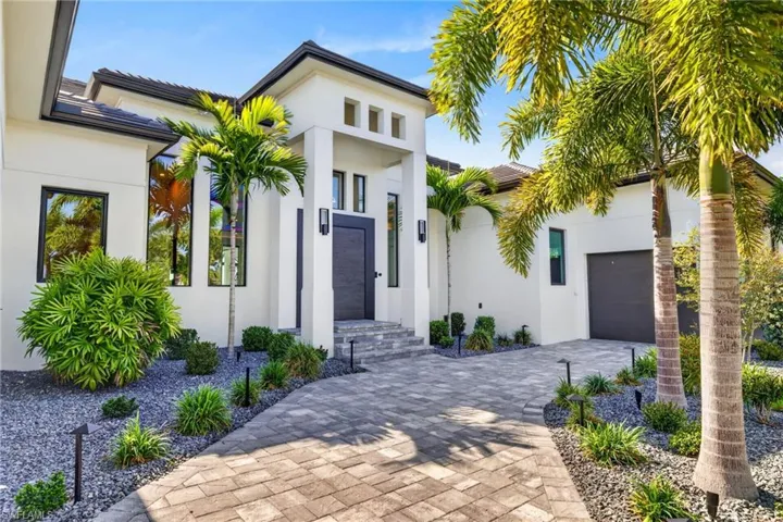 872 W Cape Estates  CIR, Cape Coral, FL 33993