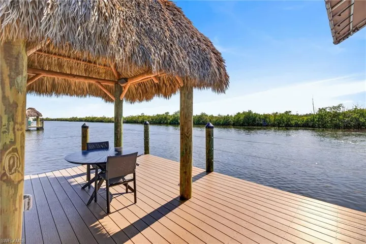 872 W Cape Estates  CIR, Cape Coral, FL 33993