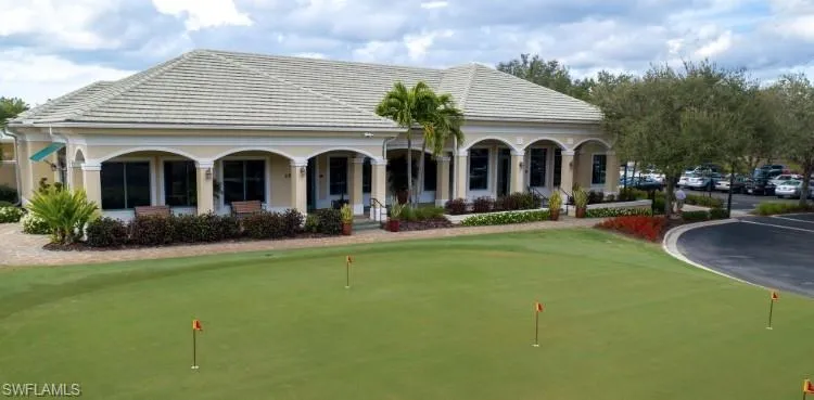 3910  Jasmine Lake  CIR, Naples, FL 34119