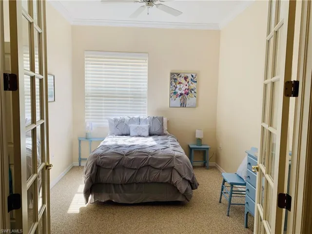 3910  Jasmine Lake  CIR, Naples, FL 34119
