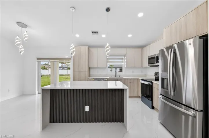 2234 Santa Barbara Blvd N, Cape Coral, Florida 33993