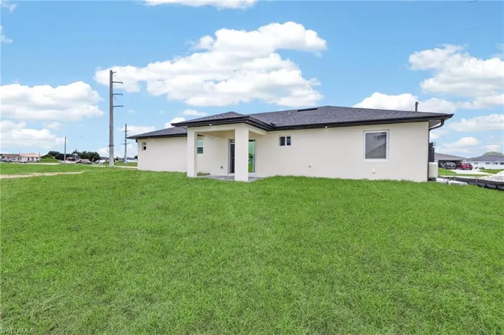 2234 Santa Barbara Blvd N, Cape Coral, Florida 33993