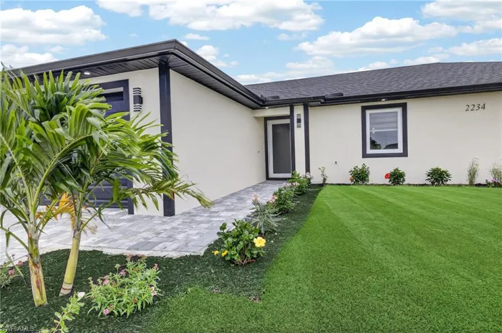 2234 Santa Barbara Blvd N, Cape Coral, Florida 33993