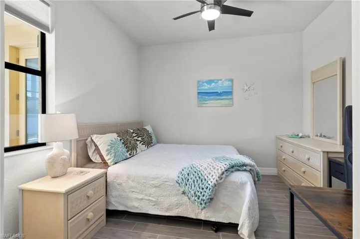 302 SE 22nd  TER, Cape Coral, FL 33990