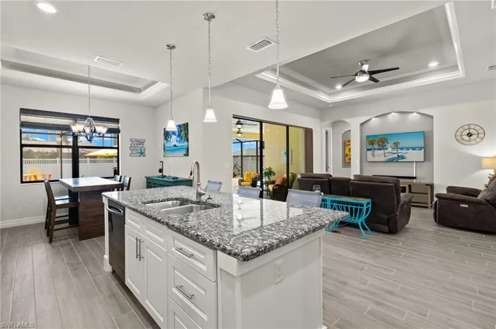 302 SE 22nd  TER, Cape Coral, FL 33990