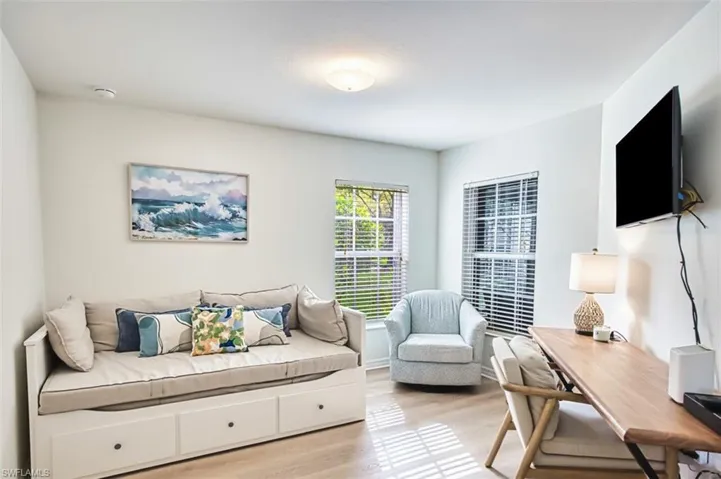 Den/Office or possible 3rd bedroom