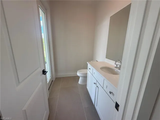 Cabana bathroom
