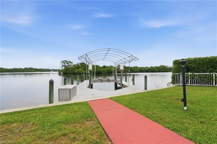 13794  River Forest  DR, Fort Myers, FL 33905