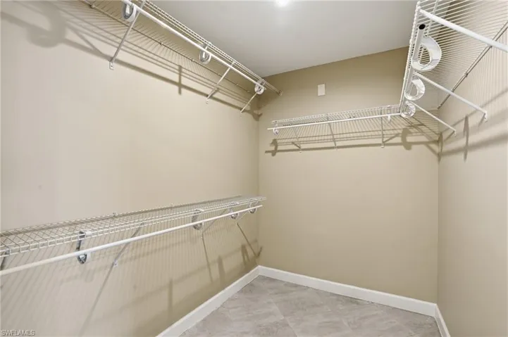 13794  River Forest  DR, Fort Myers, FL 33905