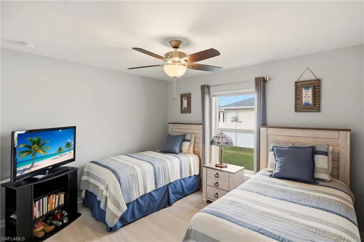 214 Ne 24th Ter, Cape Coral, Florida 33909