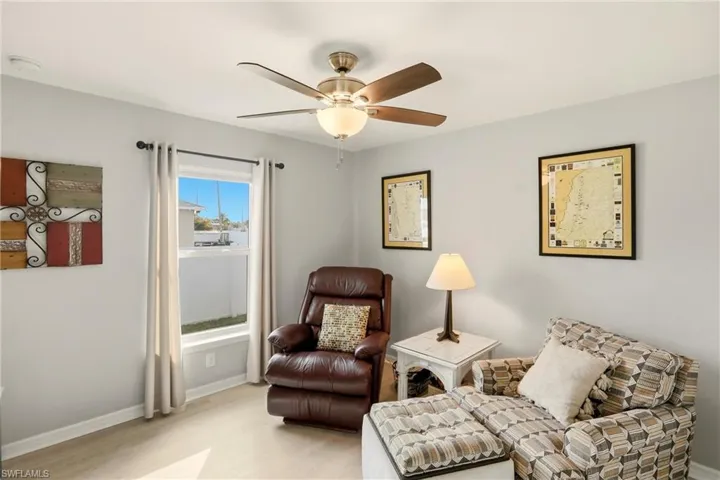 214 Ne 24th Ter, Cape Coral, Florida 33909