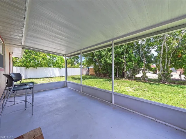 Oversized Covered Lanai