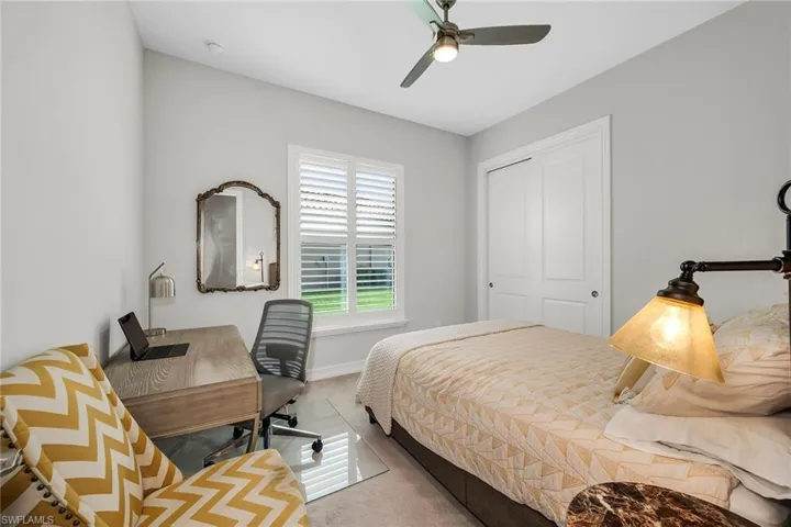6589 Roma Way, Naples, Florida 34113