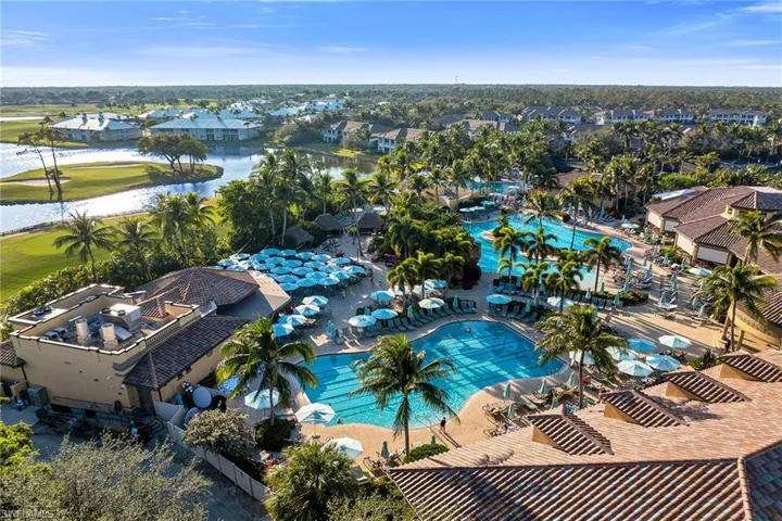 6589 Roma Way, Naples, Florida 34113