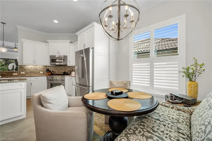 6589 Roma Way, Naples, Florida 34113