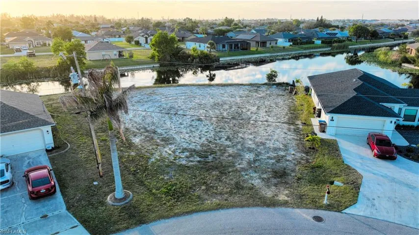 817 Sw 8th St, Cape Coral, Florida 33991