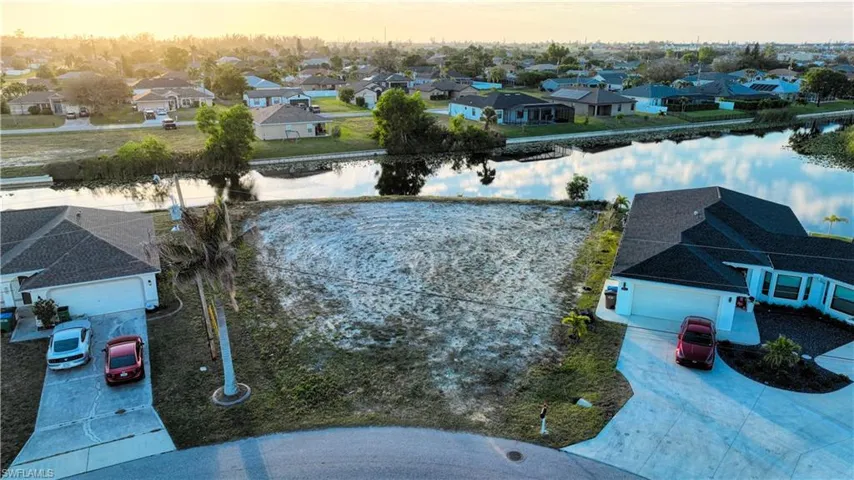 817 Sw 8th St, Cape Coral, Florida 33991