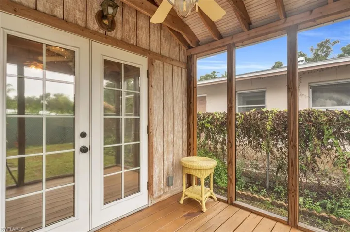 2928  Nelson  ST, Fort Myers, FL 33901