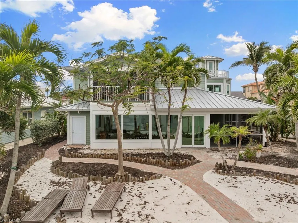 294 3rd ST, Bonita Springs, FL 34134,225027378