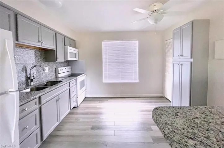 Upper Unit 13413 Kitchen