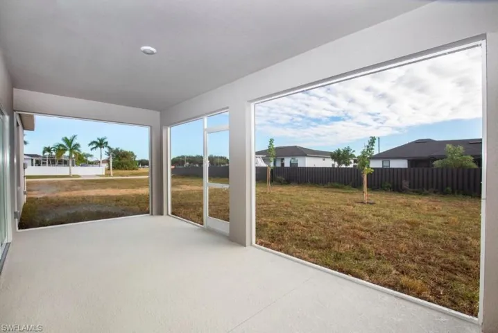 Screened-in Lanai