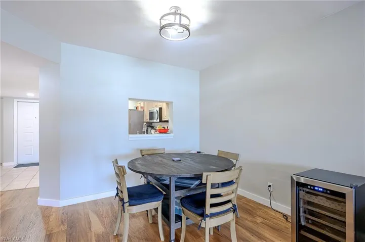 7778  Emerald  CIR, Naples, FL 34109