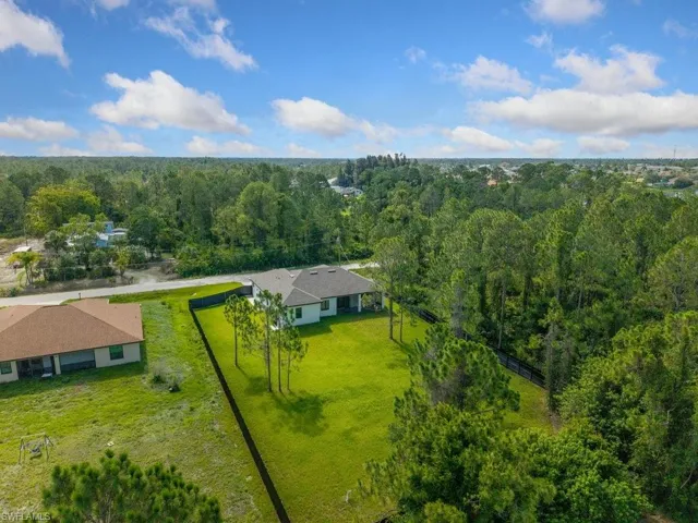 811 Rush Ave, Lehigh Acres, Florida 33972