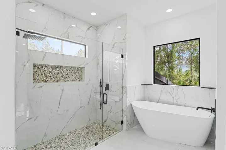 811 Rush Ave, Lehigh Acres, Florida 33972
