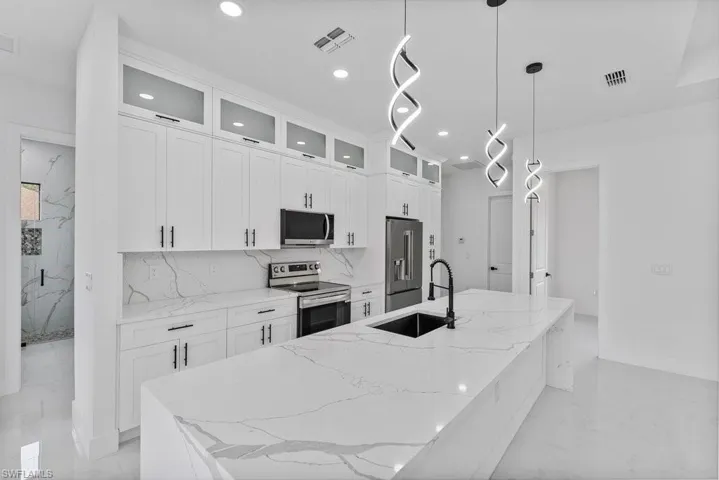 811 Rush Ave, Lehigh Acres, Florida 33972