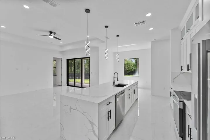 811 Rush Ave, Lehigh Acres, Florida 33972