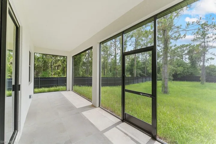 811 Rush Ave, Lehigh Acres, Florida 33972