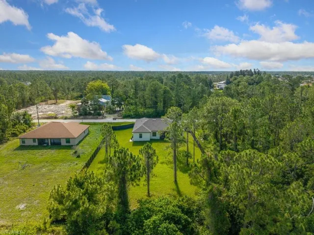 811 Rush Ave, Lehigh Acres, Florida 33972