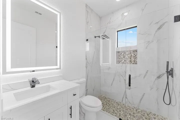 811 Rush Ave, Lehigh Acres, Florida 33972