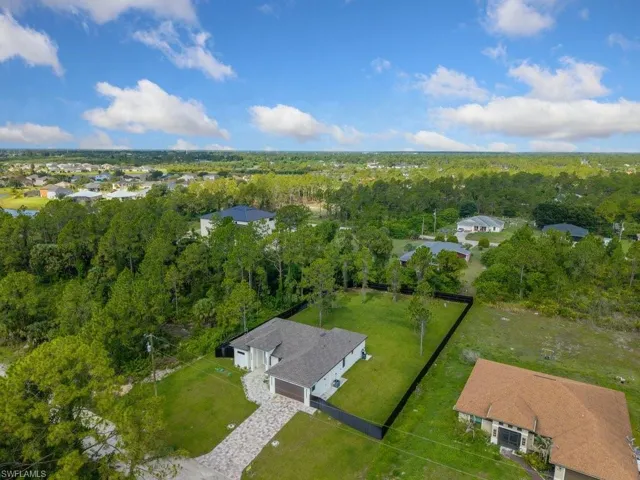 811 Rush Ave, Lehigh Acres, Florida 33972