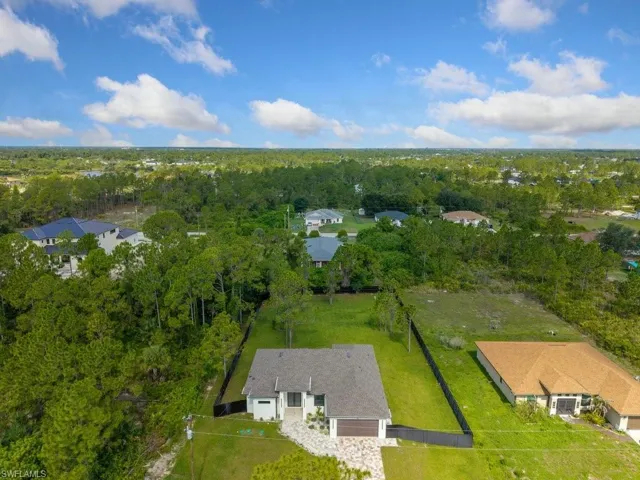 811 Rush Ave, Lehigh Acres, Florida 33972
