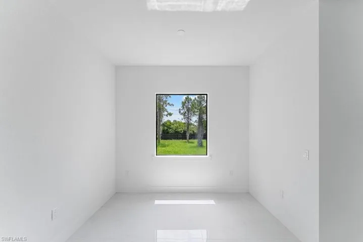 811 Rush Ave, Lehigh Acres, Florida 33972