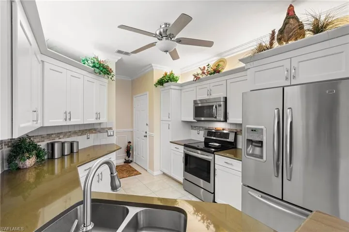 5624  Whisperwood  BLVD, Naples, FL 34110