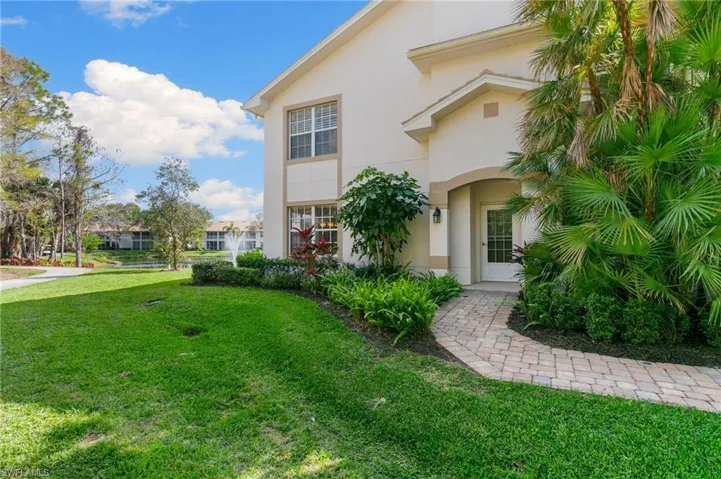 5624  Whisperwood  BLVD, Naples, FL 34110